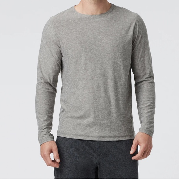 Vuori Long-Sleeve Strato Tech Tee - Picture 1 of 9
